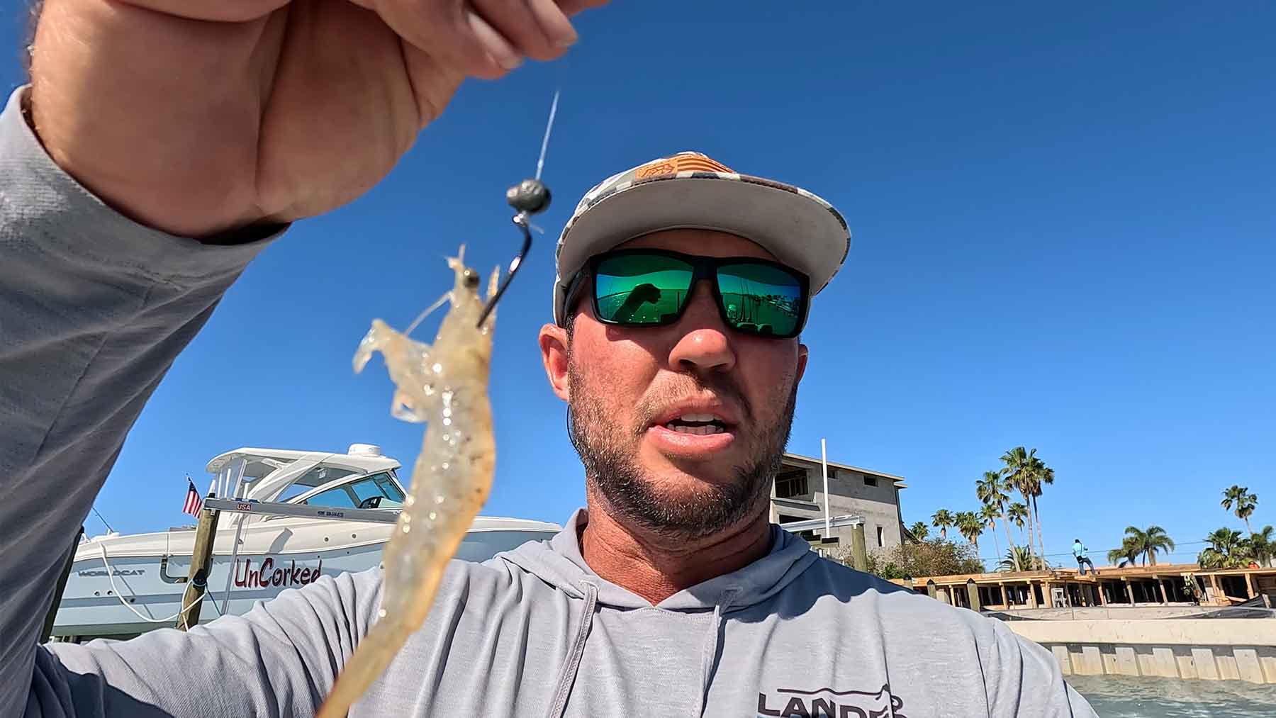 Quai de pêche aux crevettes vivantes à Saint-Pétersbourg en Floride